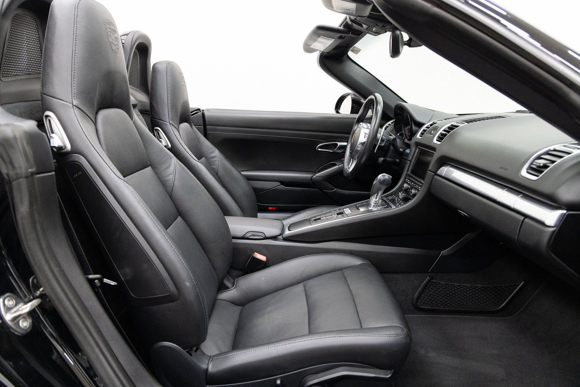 Used 2016 Porsche Boxster Black Edition image 18