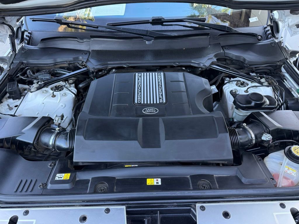 Used 2017 Land Rover Range Rover Long Wheelbase Supercharged AWD/4WD image 14