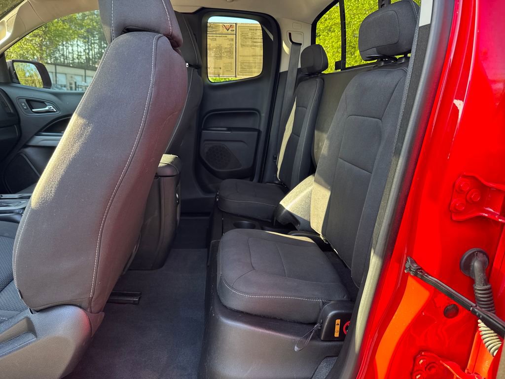 Used 2019 Chevrolet Colorado LT w/ LT Convenience Package image 24