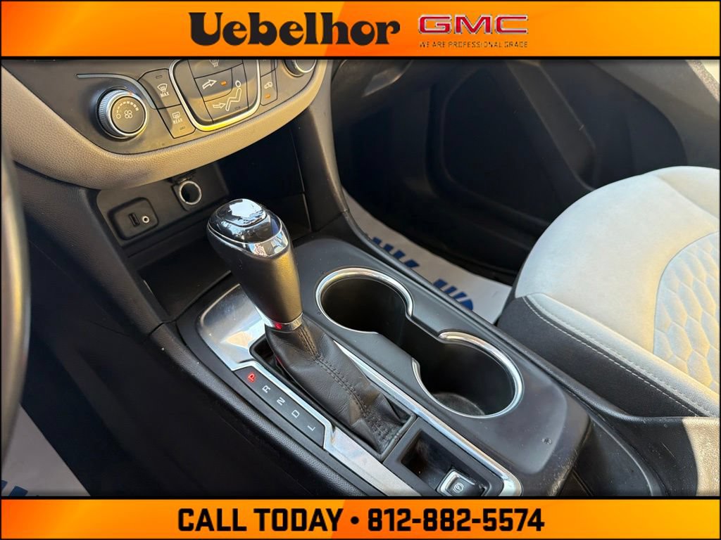 Used 2018 Chevrolet Equinox LT FWD image 29