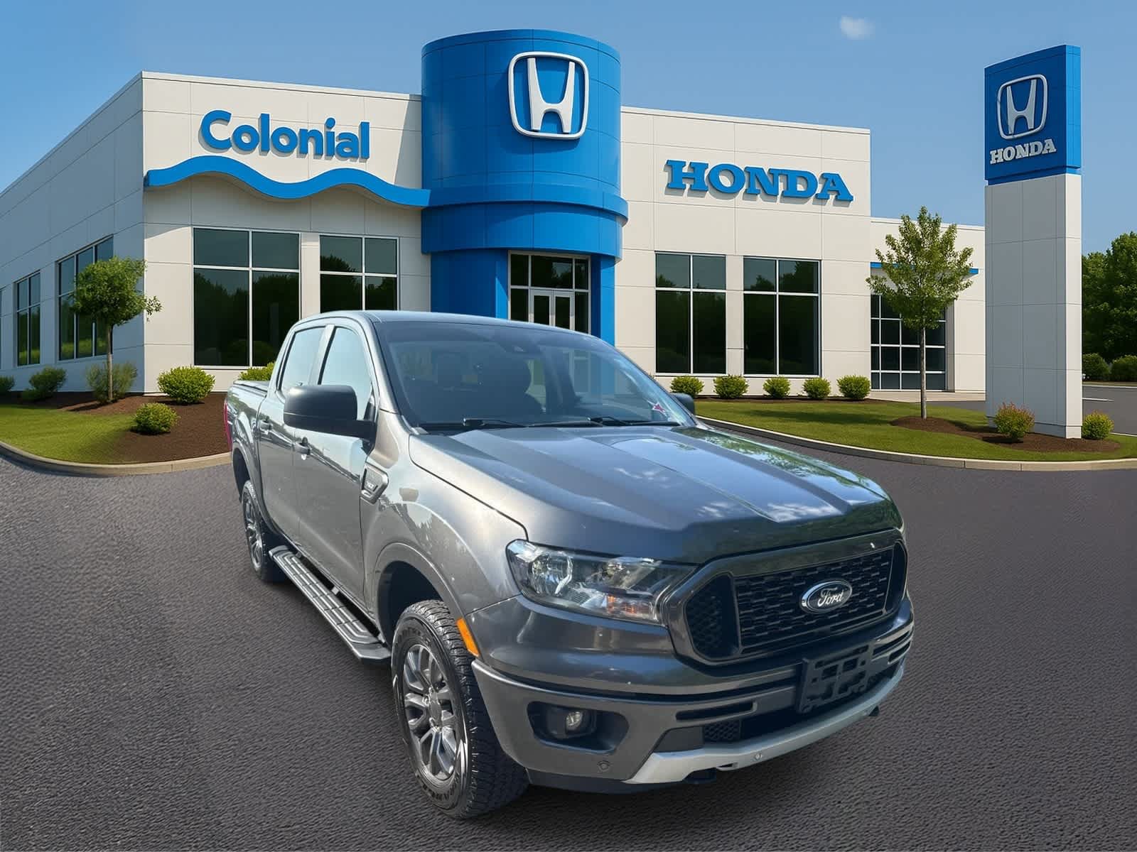 Used 2019 Ford Ranger XLT w/ Equipment Group 302A Luxury AWD/4WD image 8