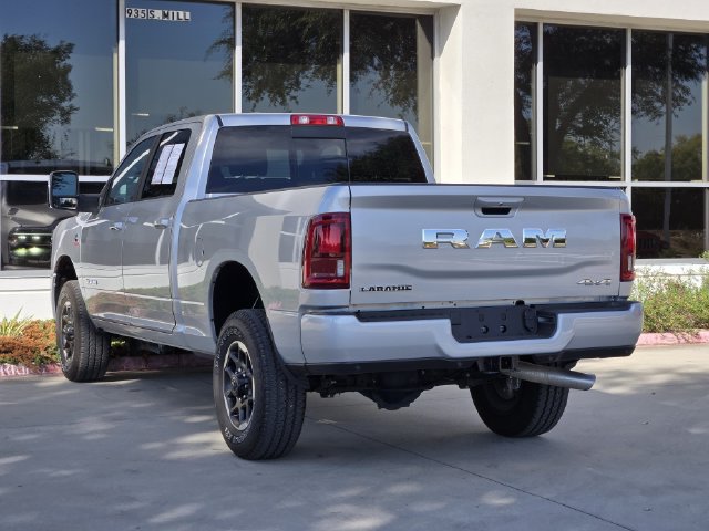 Used 2026 RAM 2500 Laramie AWD/4WD image 5