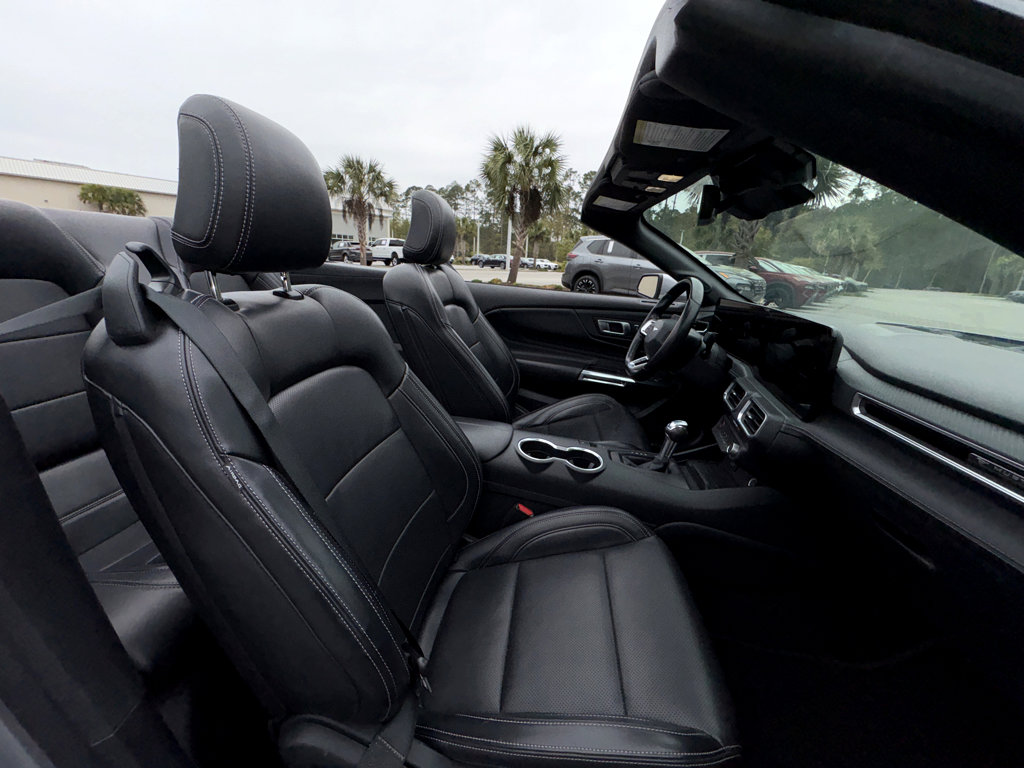 Used 2024 Ford Mustang Premium image 12