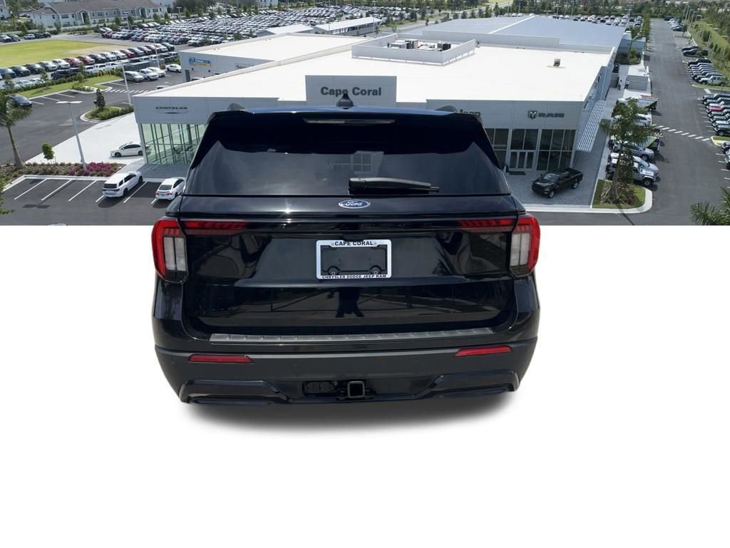 Used 2025 Ford Explorer ST-Line w/ Premium Package RWD image 21