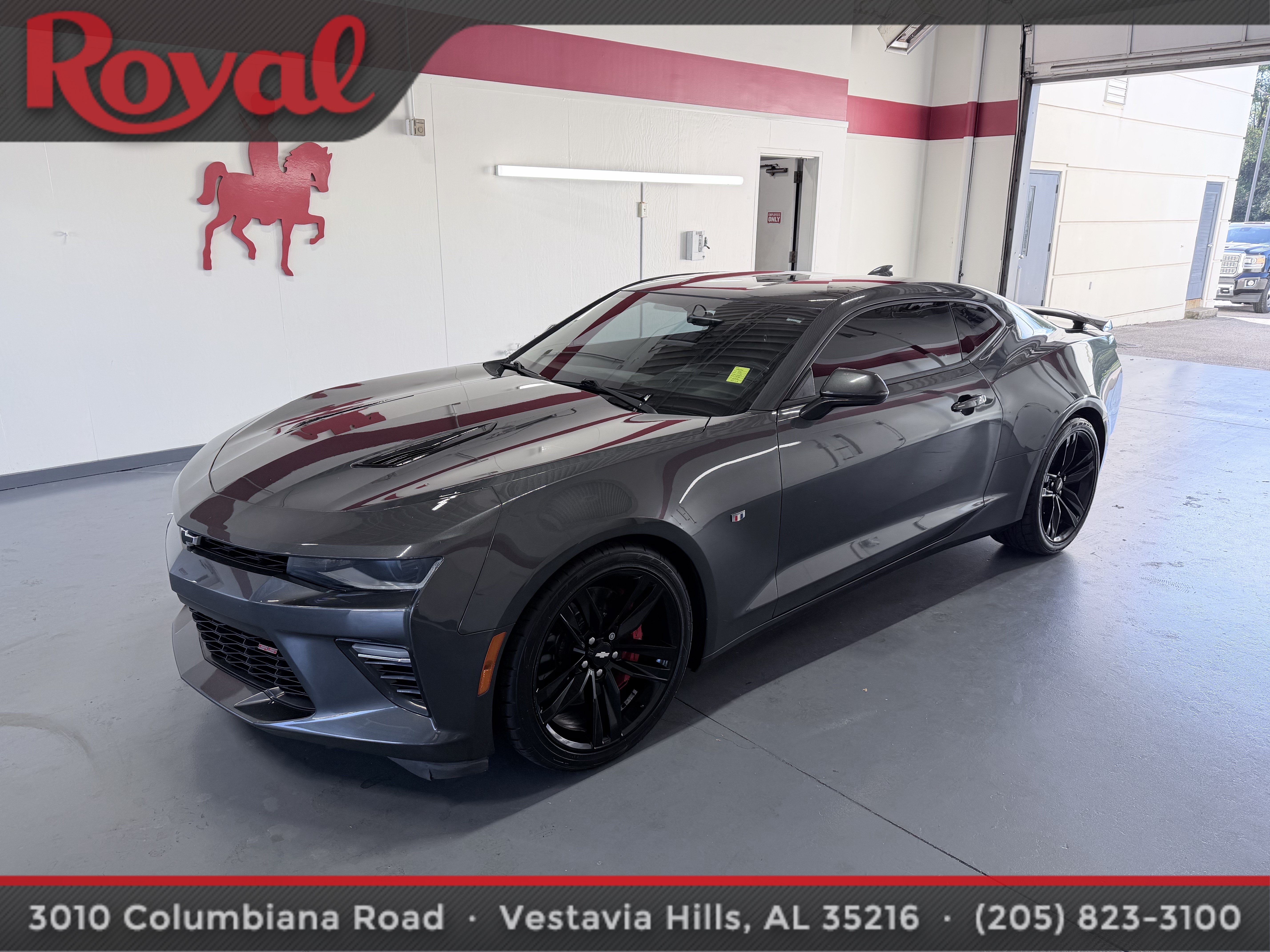 Used 2016 Chevrolet Camaro SS RWD image 1