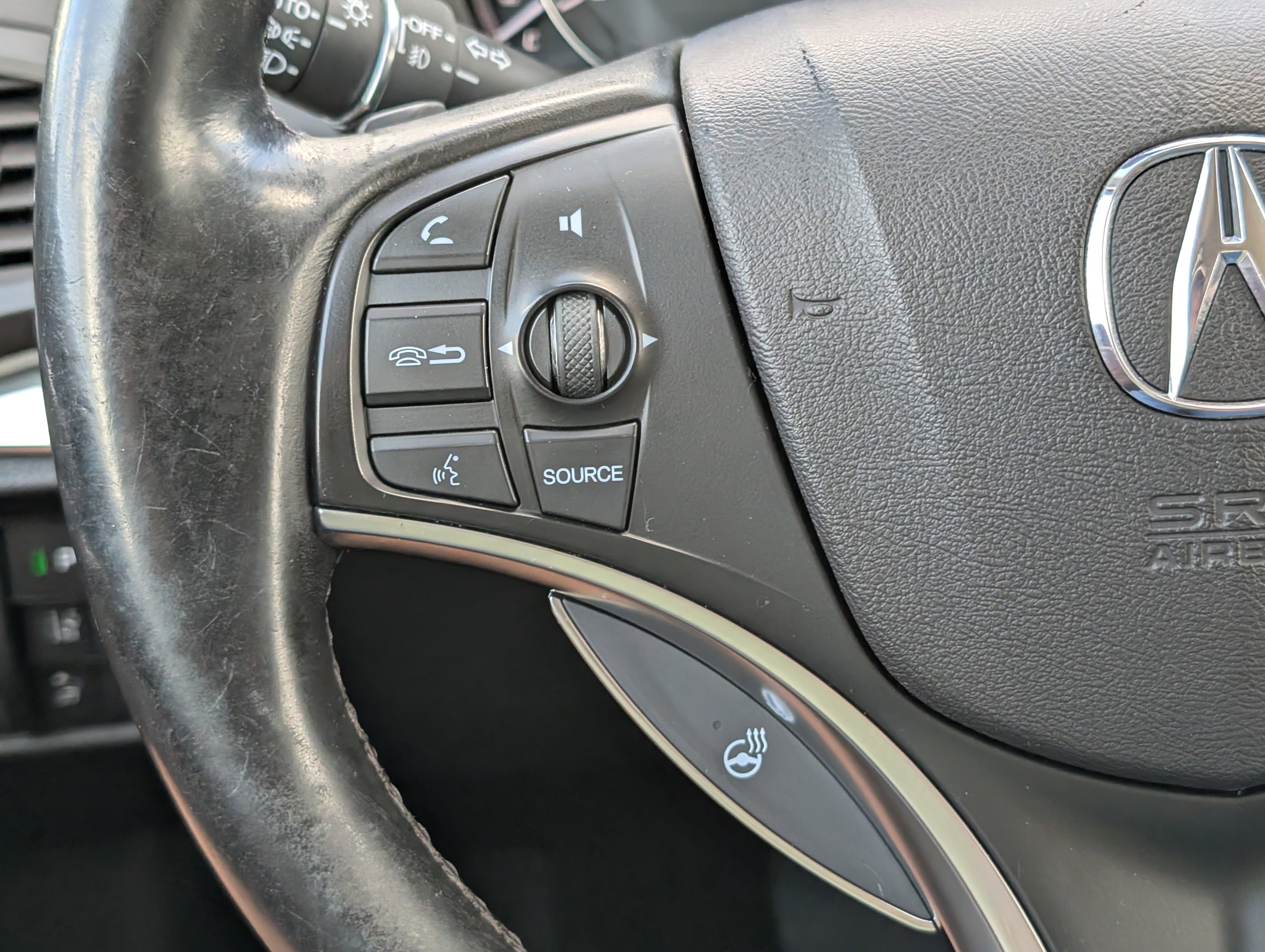 Used 2017 Acura MDX SH-AWD w/ Advance Package image 16