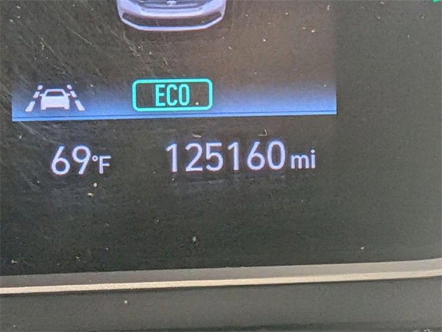 Used 2020 Hyundai Ioniq SE image 12