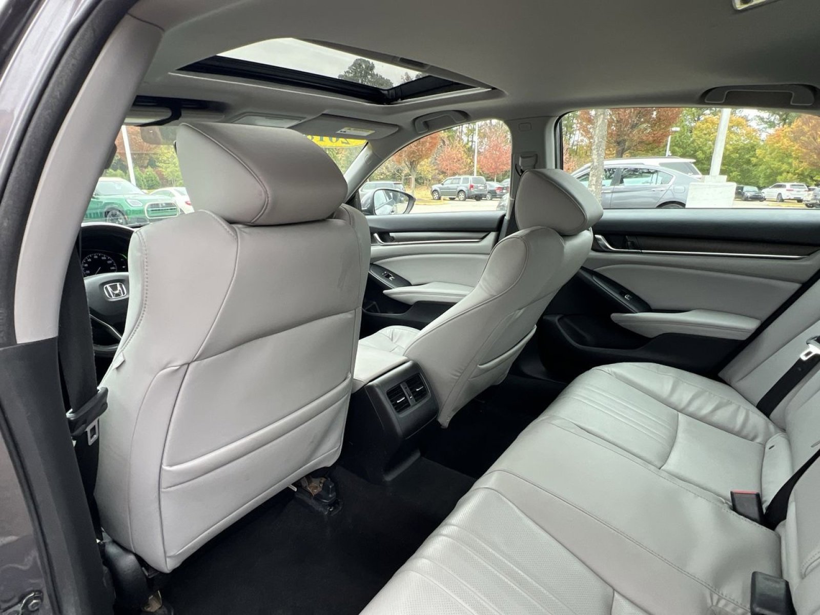 Used 2018 Honda Accord EX-L image 27