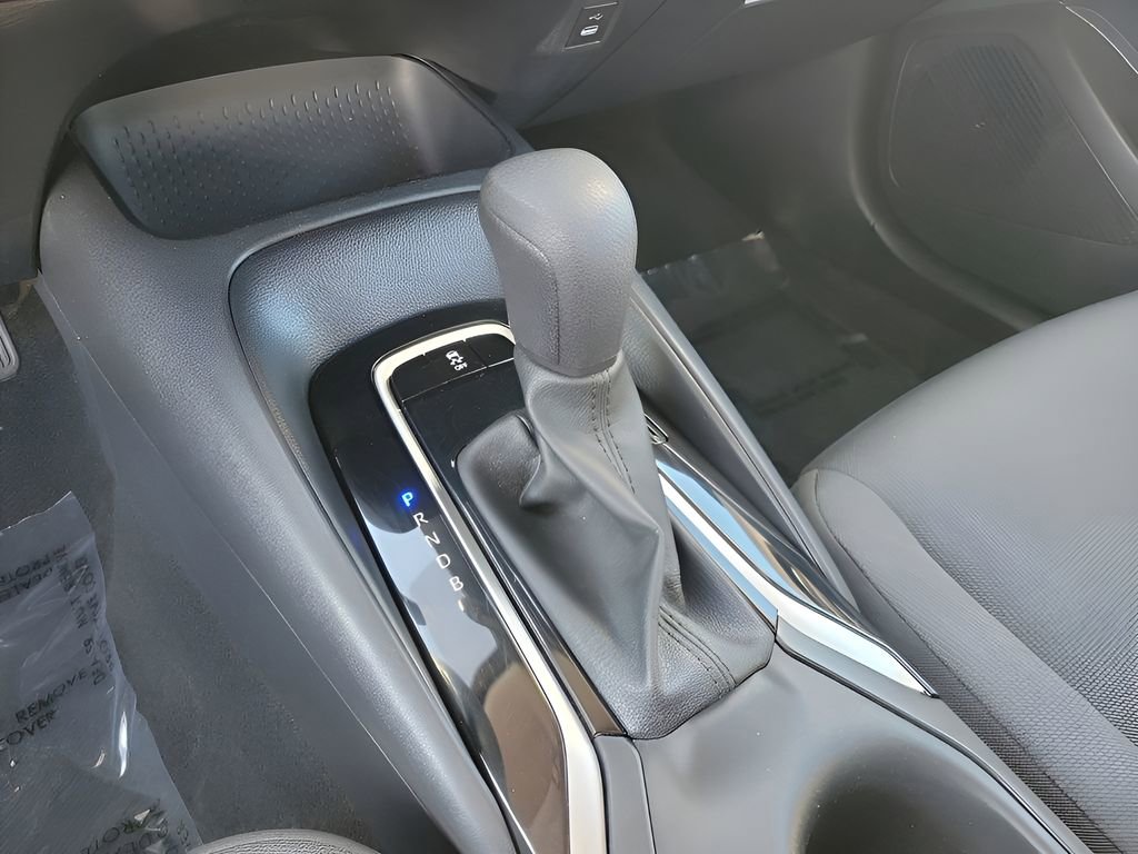 Used 2024 Toyota Corolla LE image 24