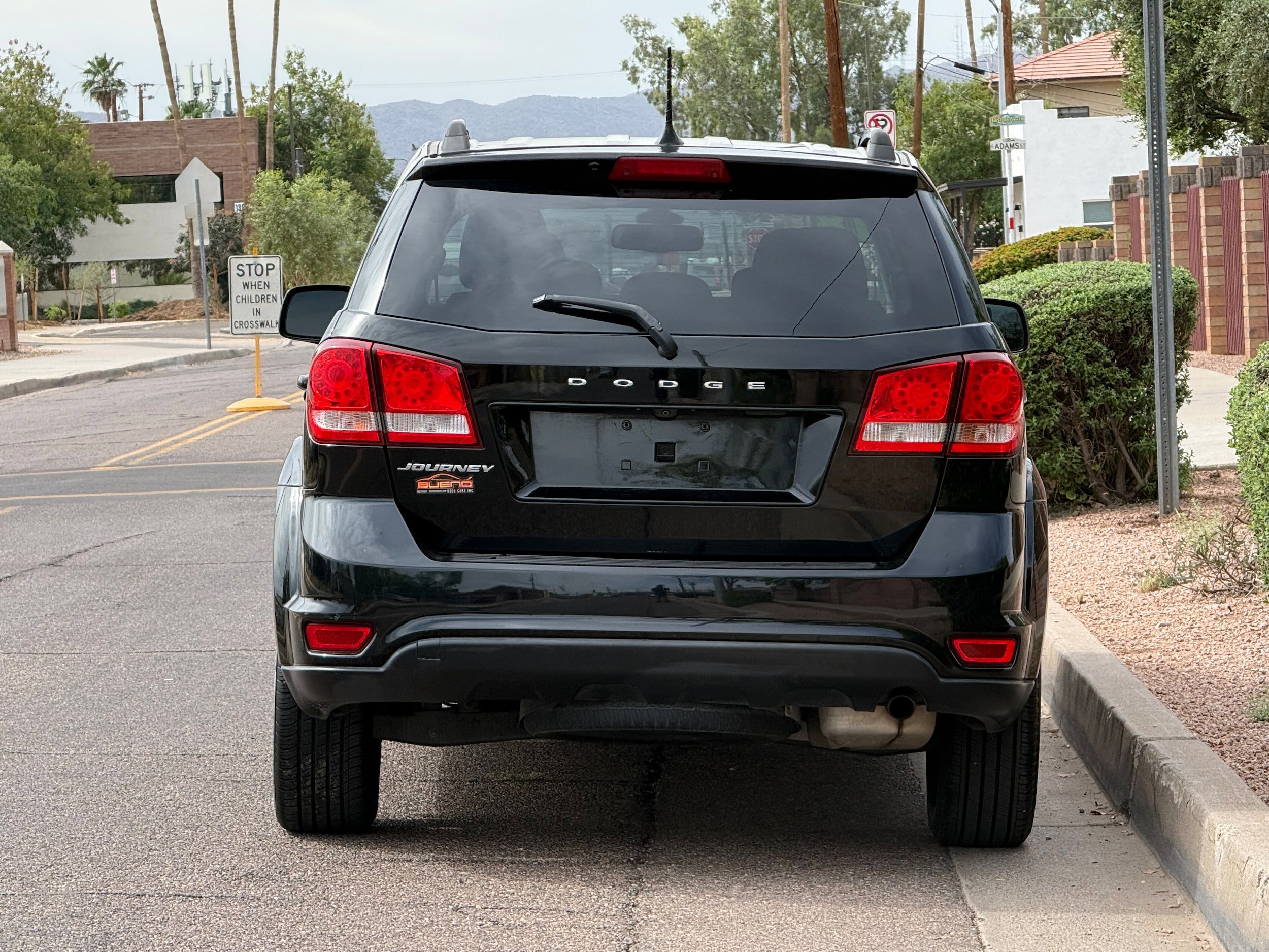 Used 2018 Dodge Journey SXT w/ Blacktop Package FWD image 5