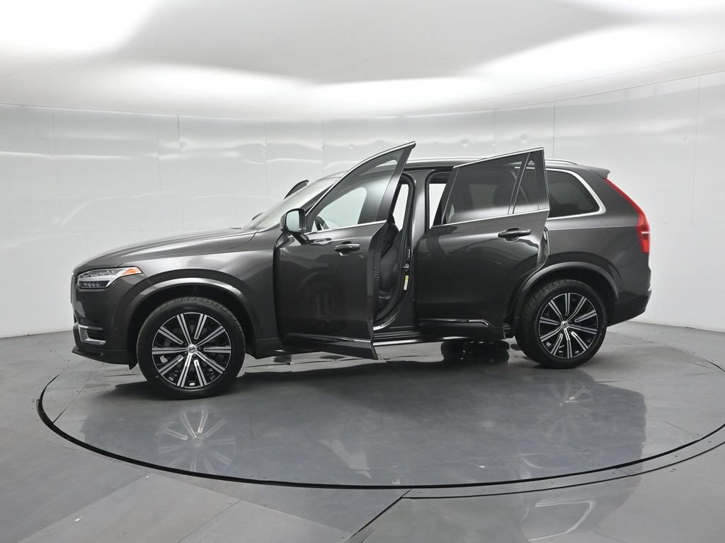 Used 2023 Volvo XC90 B6 Plus w/ Protection Package Premier AWD/4WD image 32