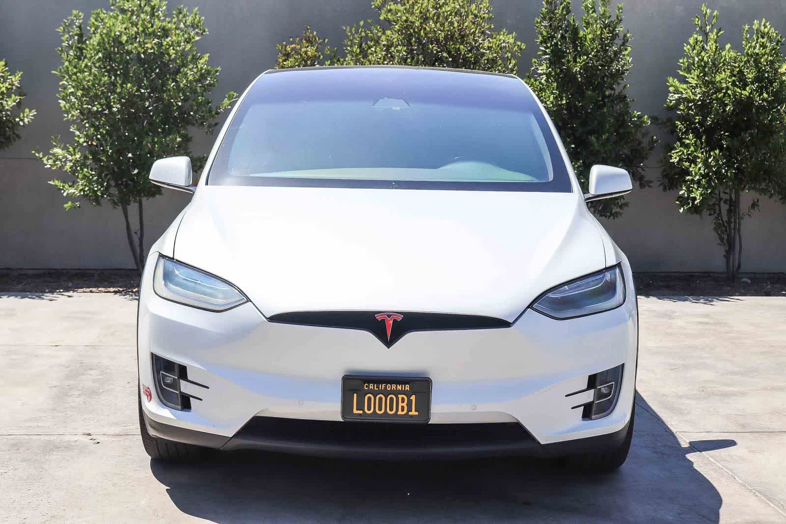 Used 2019 Tesla Model X Long Range AWD/4WD image 2
