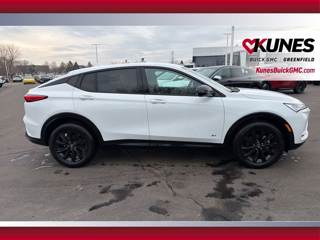 New 2026 Buick Envista Sport Touring w/ Convenience I Package image 2