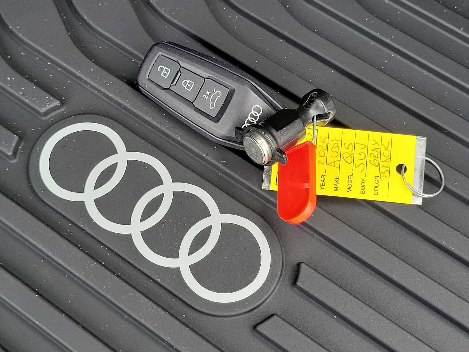 Certified 2025 Audi Q5 Premium Plus w/ Premium Plus AWD/4WD image 35