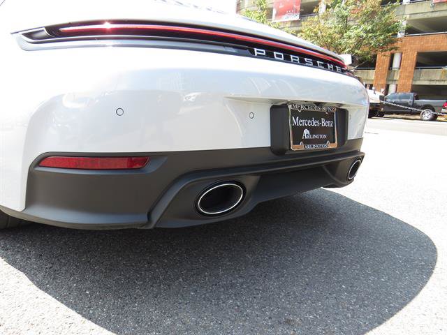 Used 2025 Porsche 911 Carrera RWD image 22