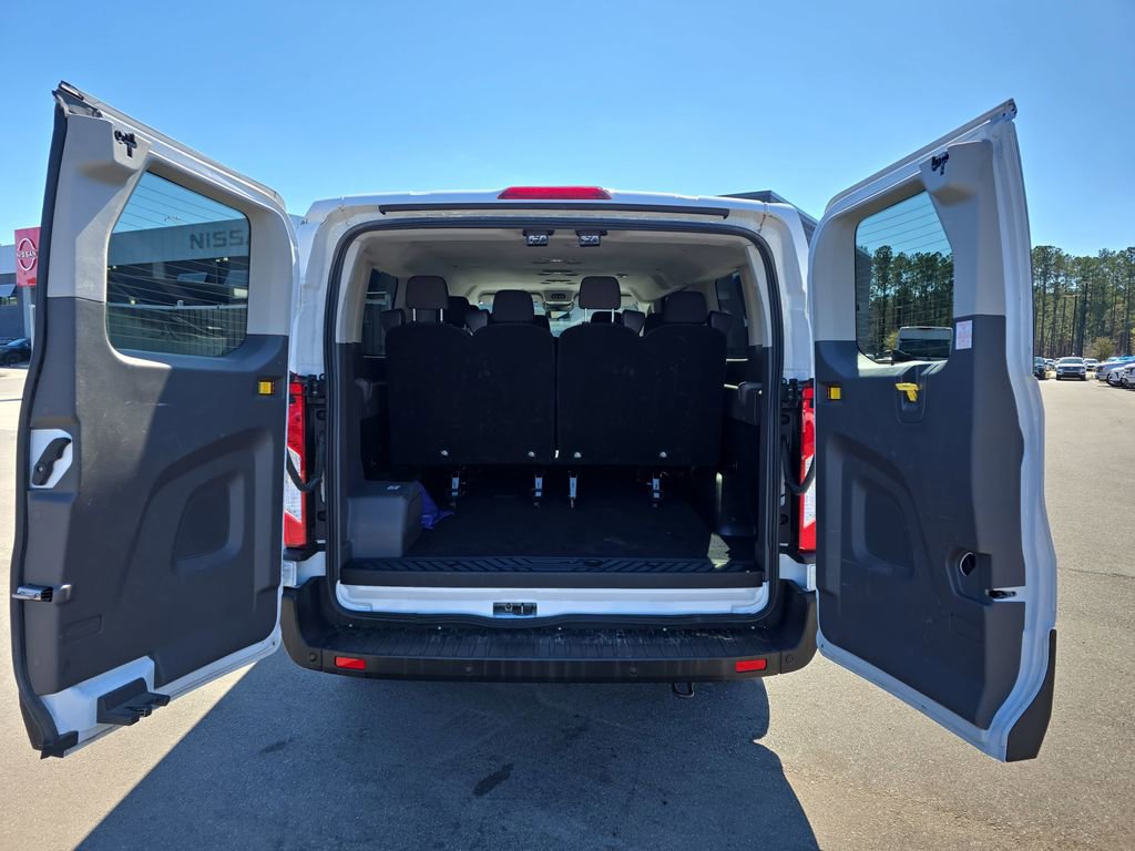 Used 2024 Ford Transit 350 XLT image 17