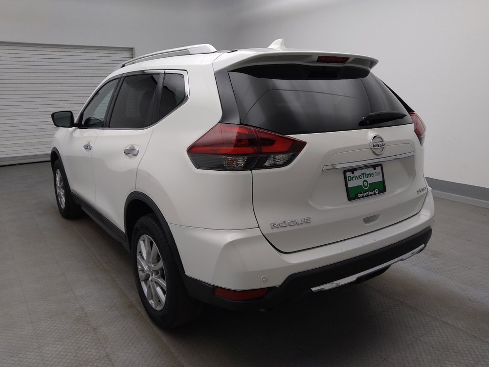 Used 2019 Nissan Rogue SV image 5