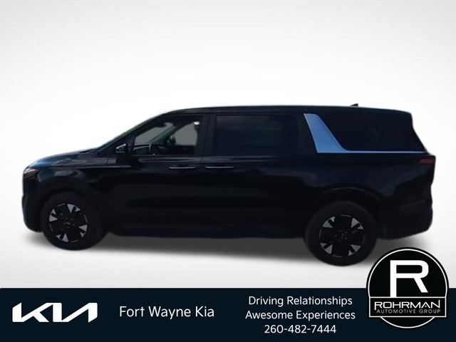 Certified 2026 Kia Carnival LXS FWD image 3
