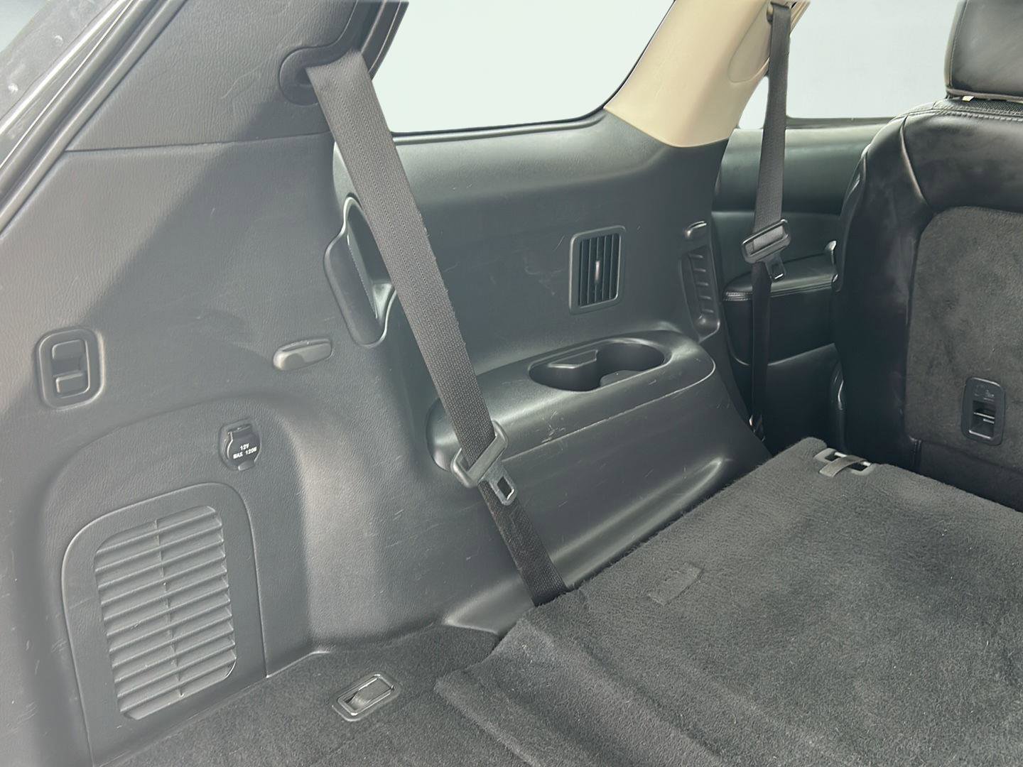 Used 2018 Nissan Pathfinder Platinum AWD/4WD image 12