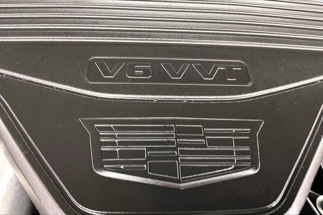 Used 2025 Cadillac XT6 Premium Luxury image 32