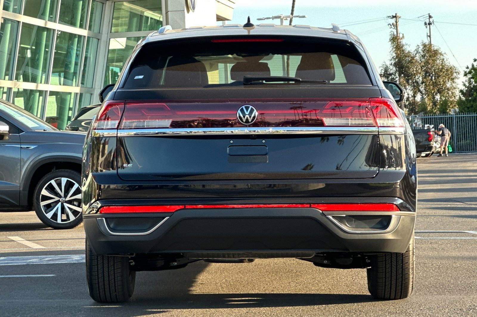 New 2026 Volkswagen Atlas Cross Sport SE image 6