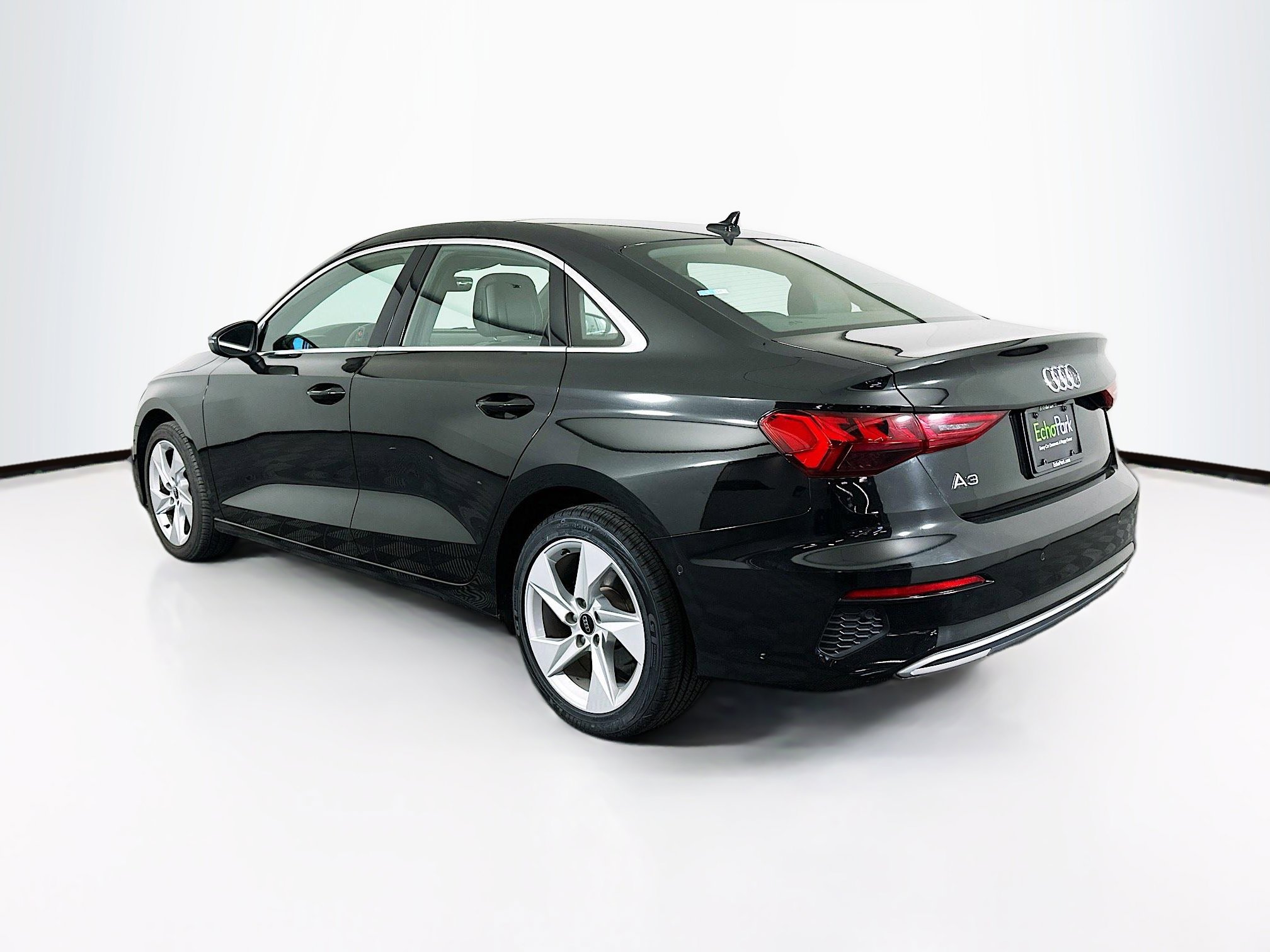 Used 2024 Audi A3 2.0T Premium image 5