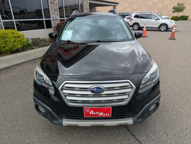 Used 2017 Subaru Outback 3.6R Limited image 2