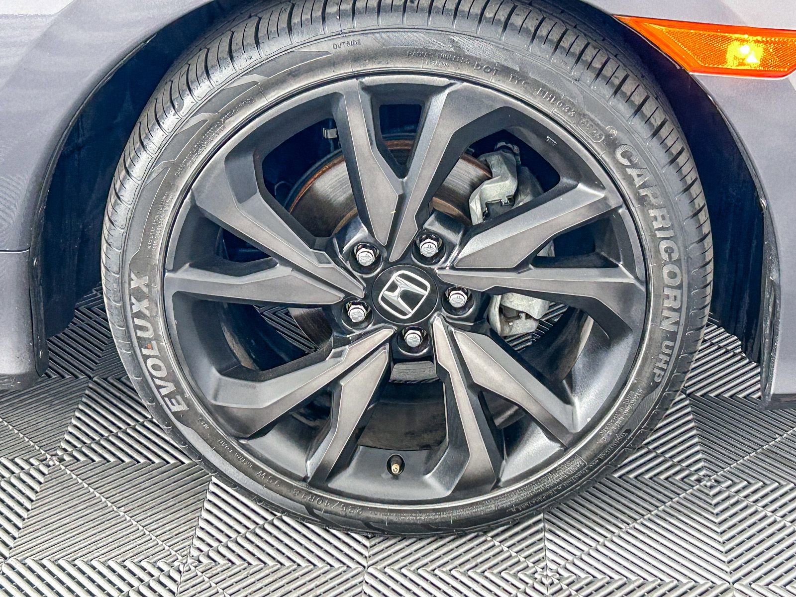 Used 2019 Honda Civic Sport image 11