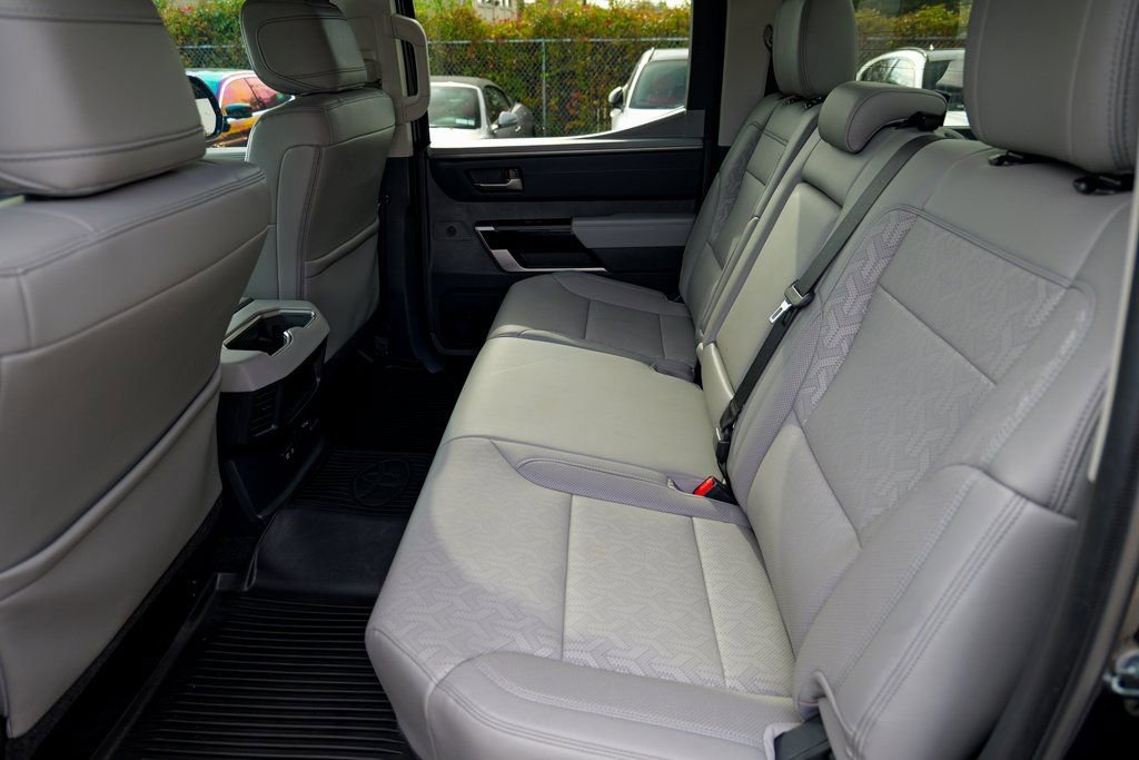 Used 2023 Toyota Tundra Limited image 28