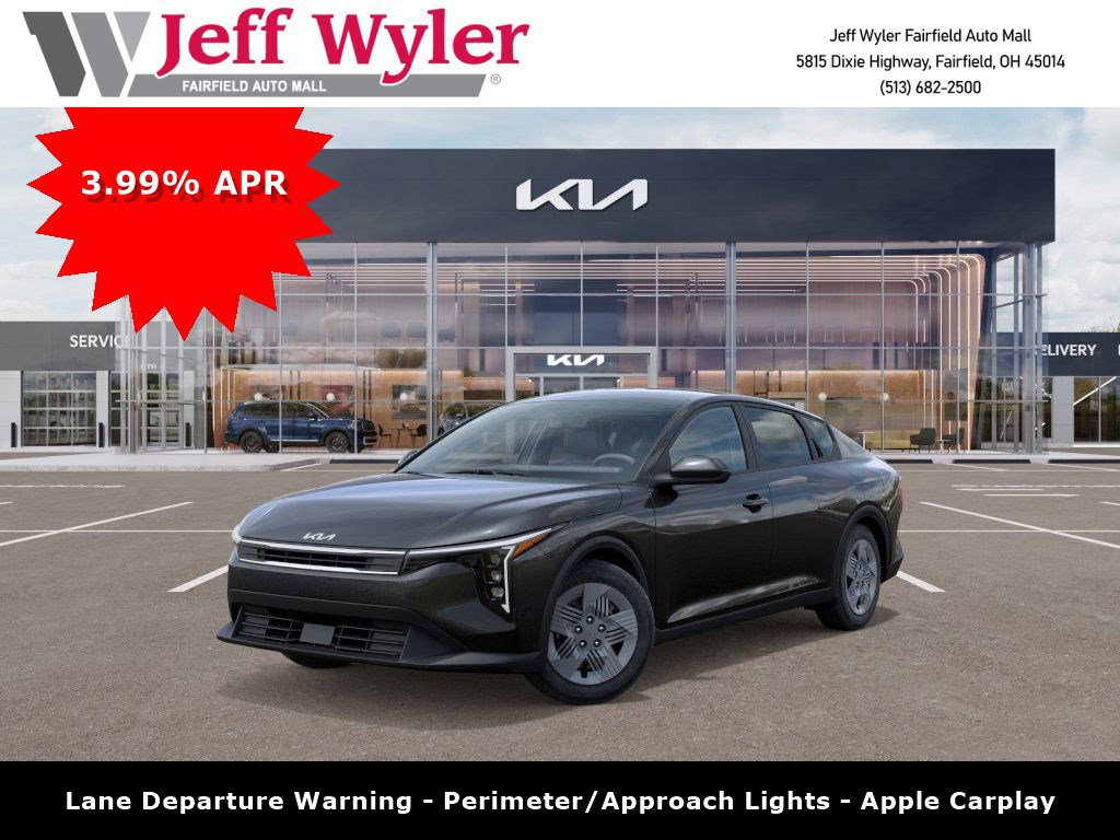 New 2025 Kia K4 LX