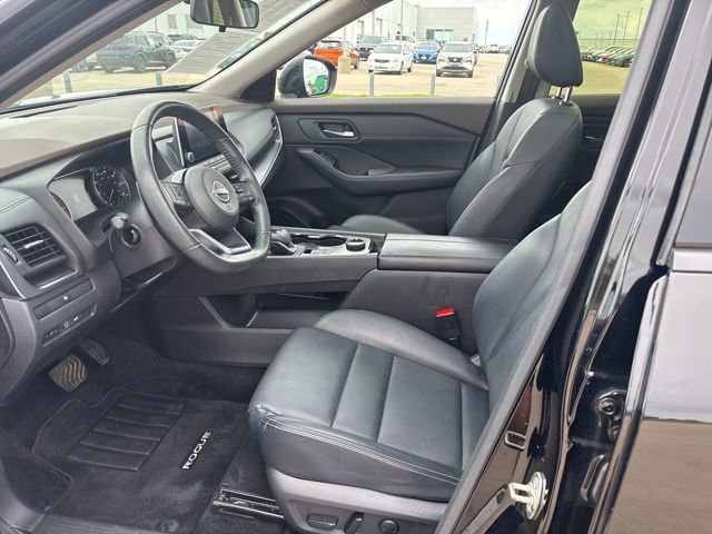 Used 2023 Nissan Rogue SV w/ SV Premium B Package AWD/4WD image 7