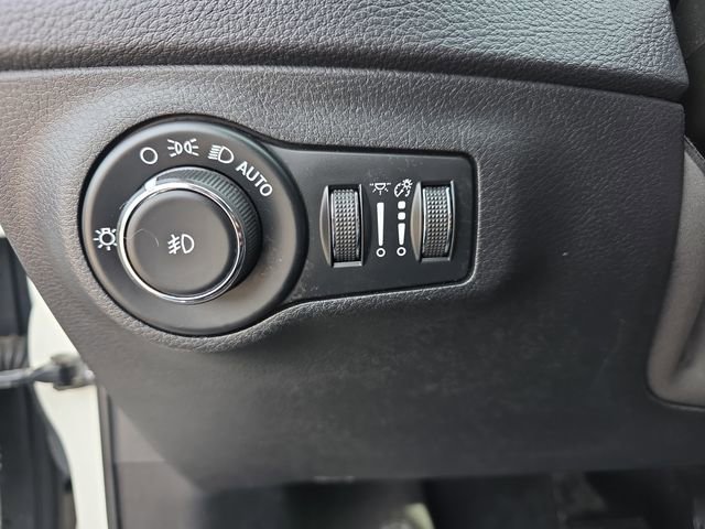 Used 2019 Jeep Compass Trailhawk image 18