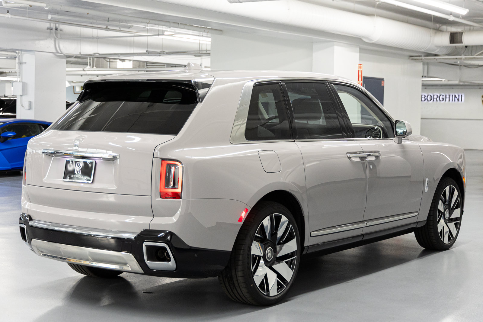 New 2027 Rolls-Royce Cullinan AWD/4WD image 6