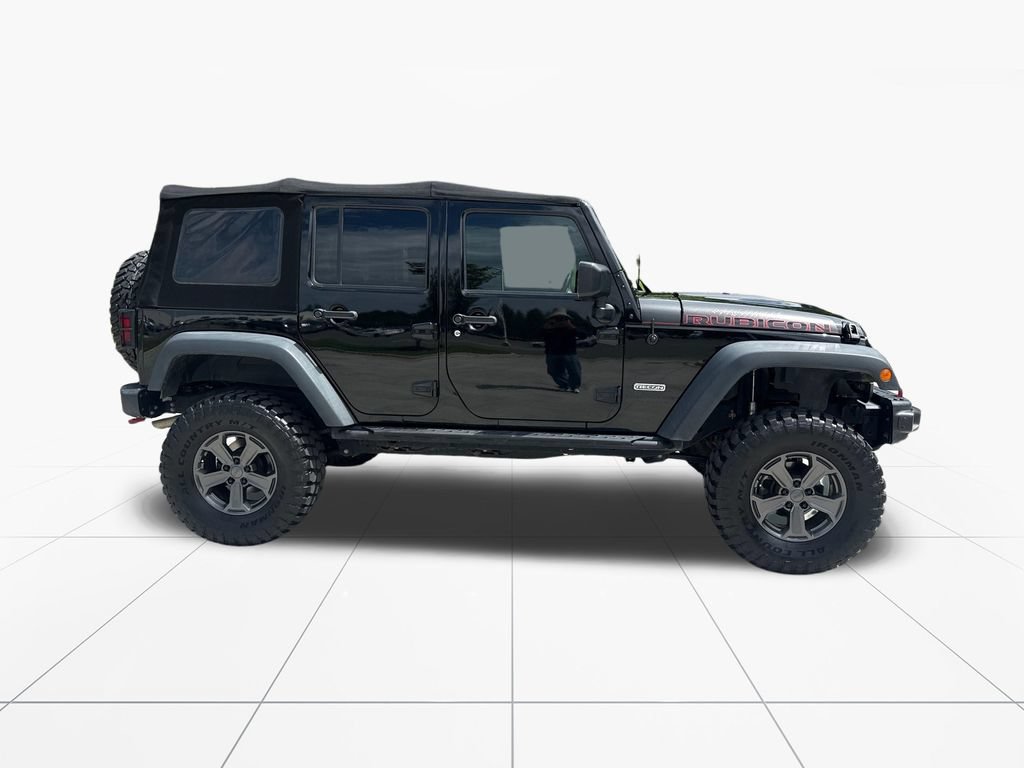 Used 2017 Jeep Wrangler Unlimited Rubicon AWD/4WD image 9