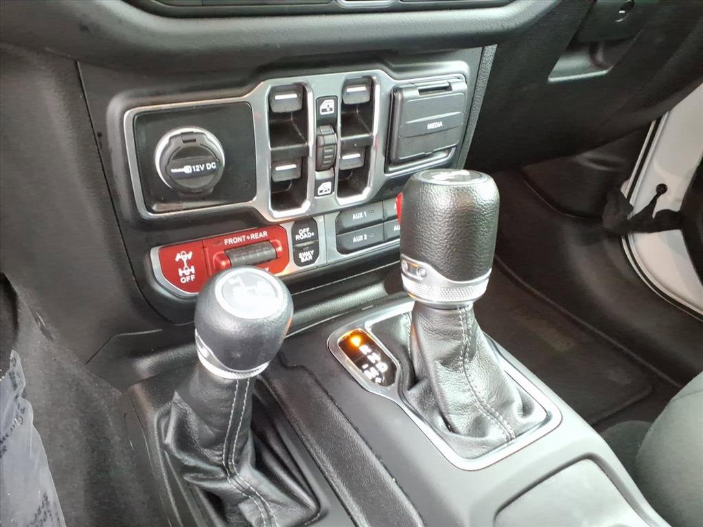 Used 2024 Jeep Wrangler Unlimited Rubicon 4xe image 43