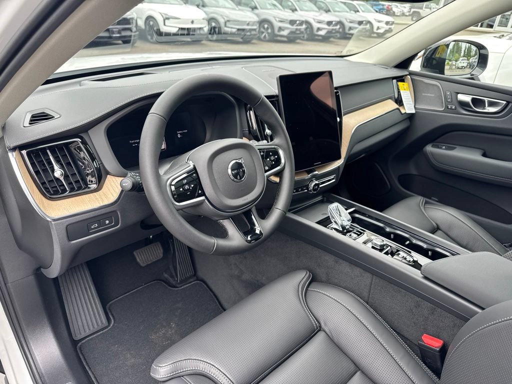 New 2026 Volvo XC60 T8 Ultra w/ Protection Package Premier AWD/4WD image 12