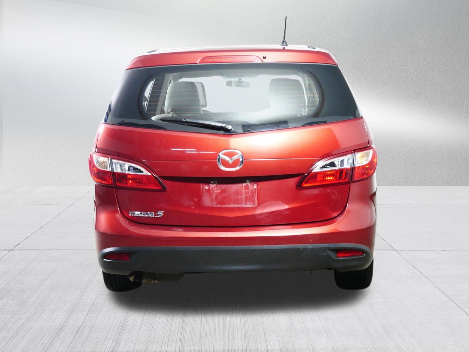 Used 2014 MAZDA MAZDA5 Sport image 6