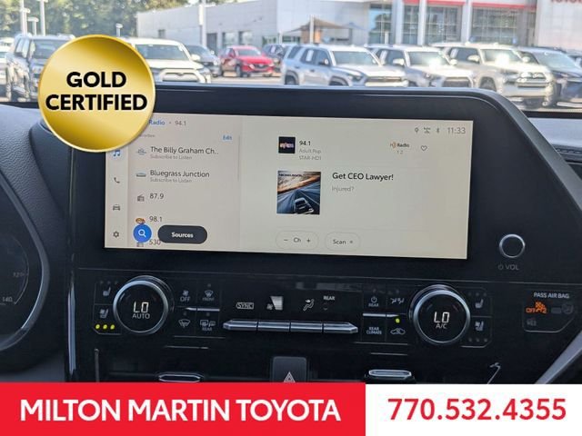 Certified 2026 Toyota Highlander Limited AWD/4WD image 19