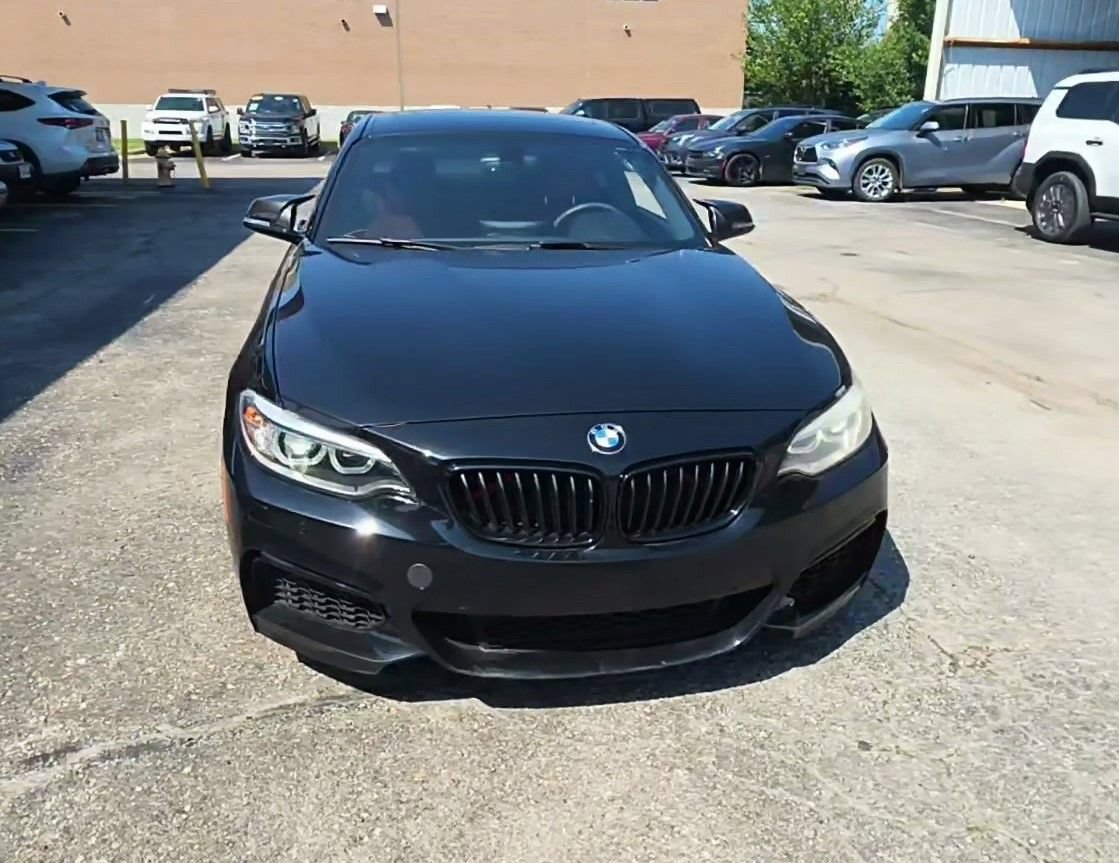 Used 2014 BMW M235i Coupe RWD image 2
