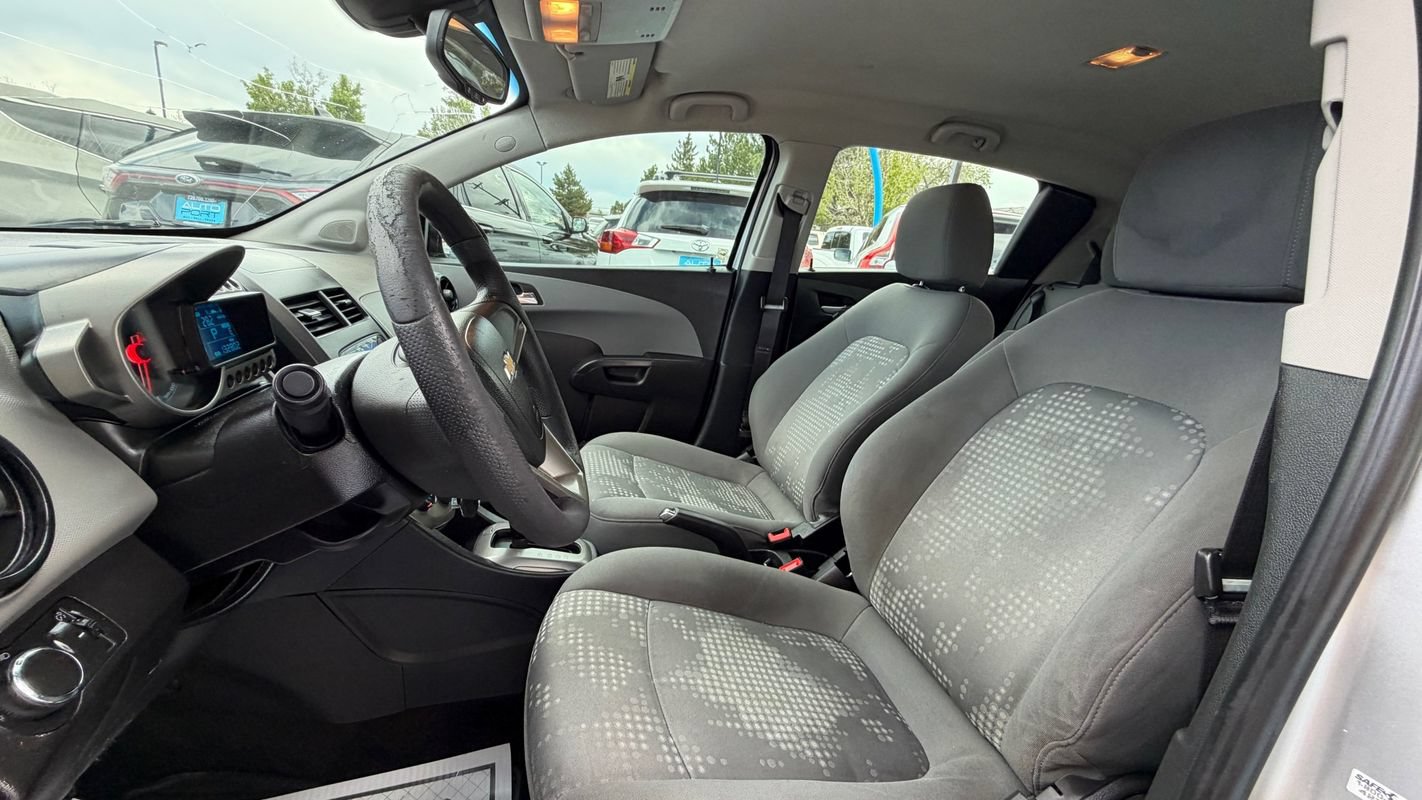 Used 2012 Chevrolet Sonic LS FWD image 7