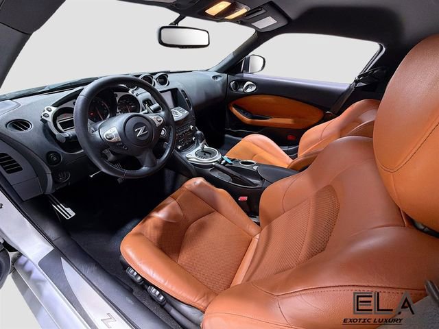 Used 2009 Nissan 370Z Touring image 10