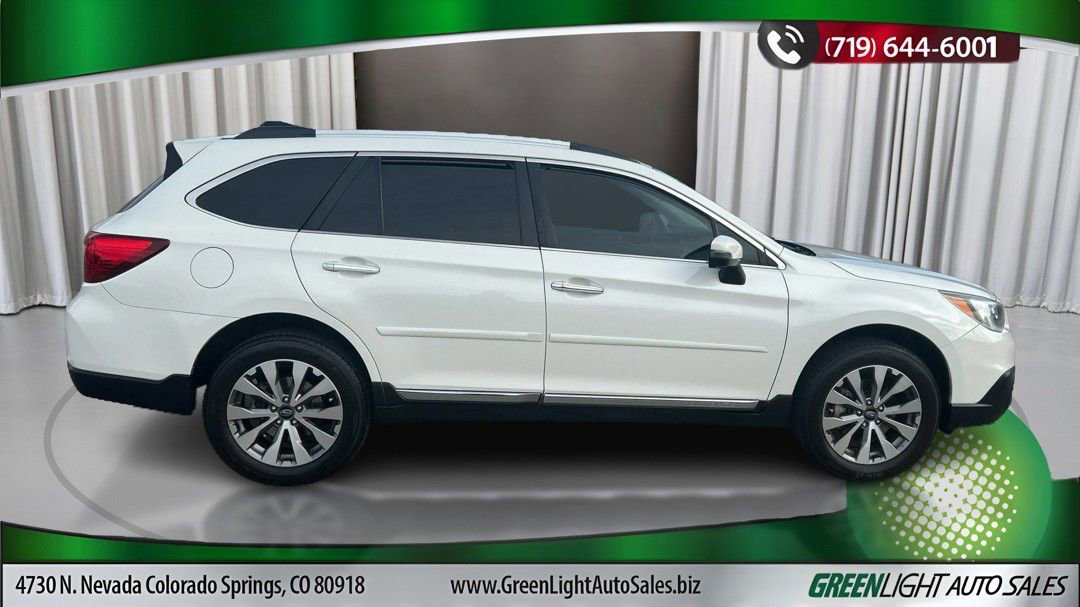 Used 2017 Subaru Outback 2.5i Touring image 6