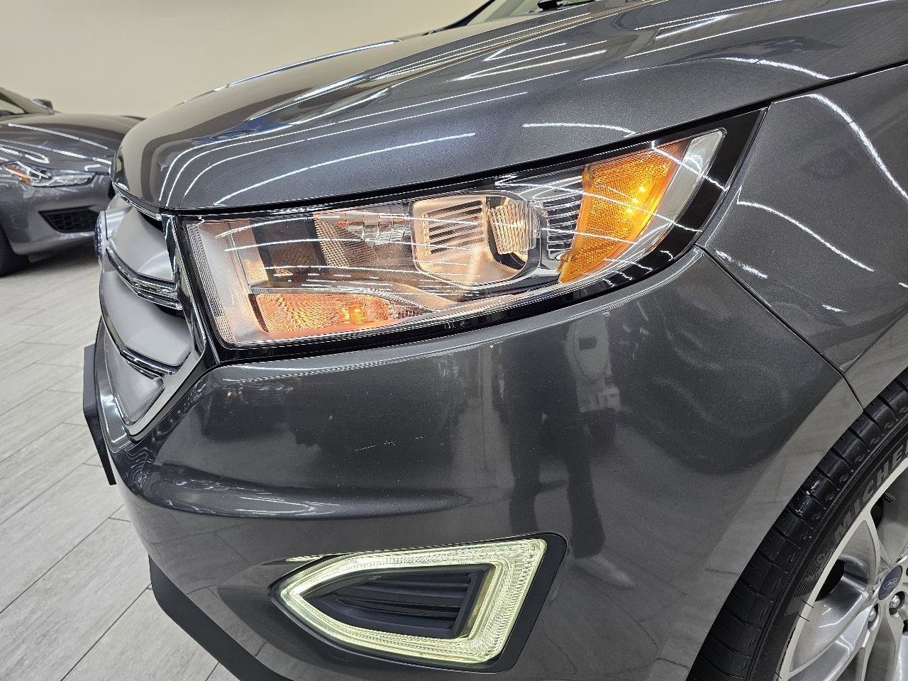Used 2015 Ford Edge Titanium w/ Equipment Group 301A FWD image 10