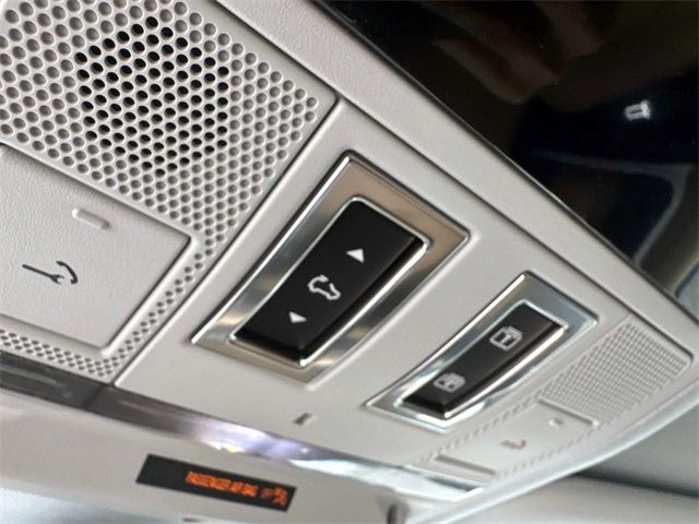 New 2026 Land Rover Defender 110 S image 23