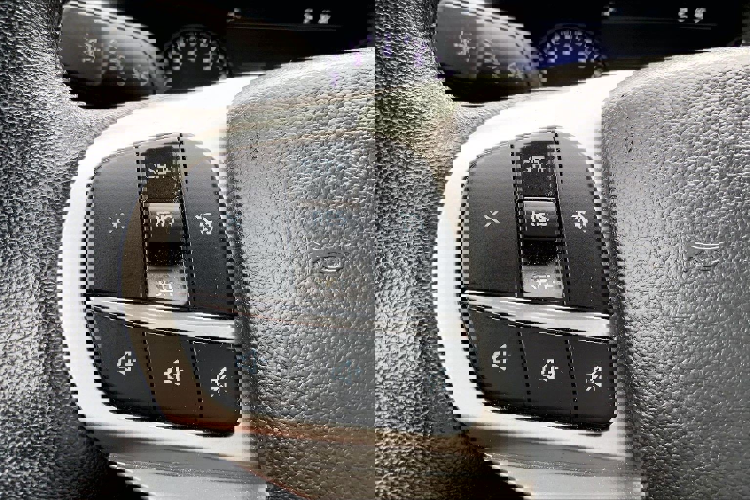 Used 2023 Ford Explorer XLT w/ Equipment Group 202A image 20