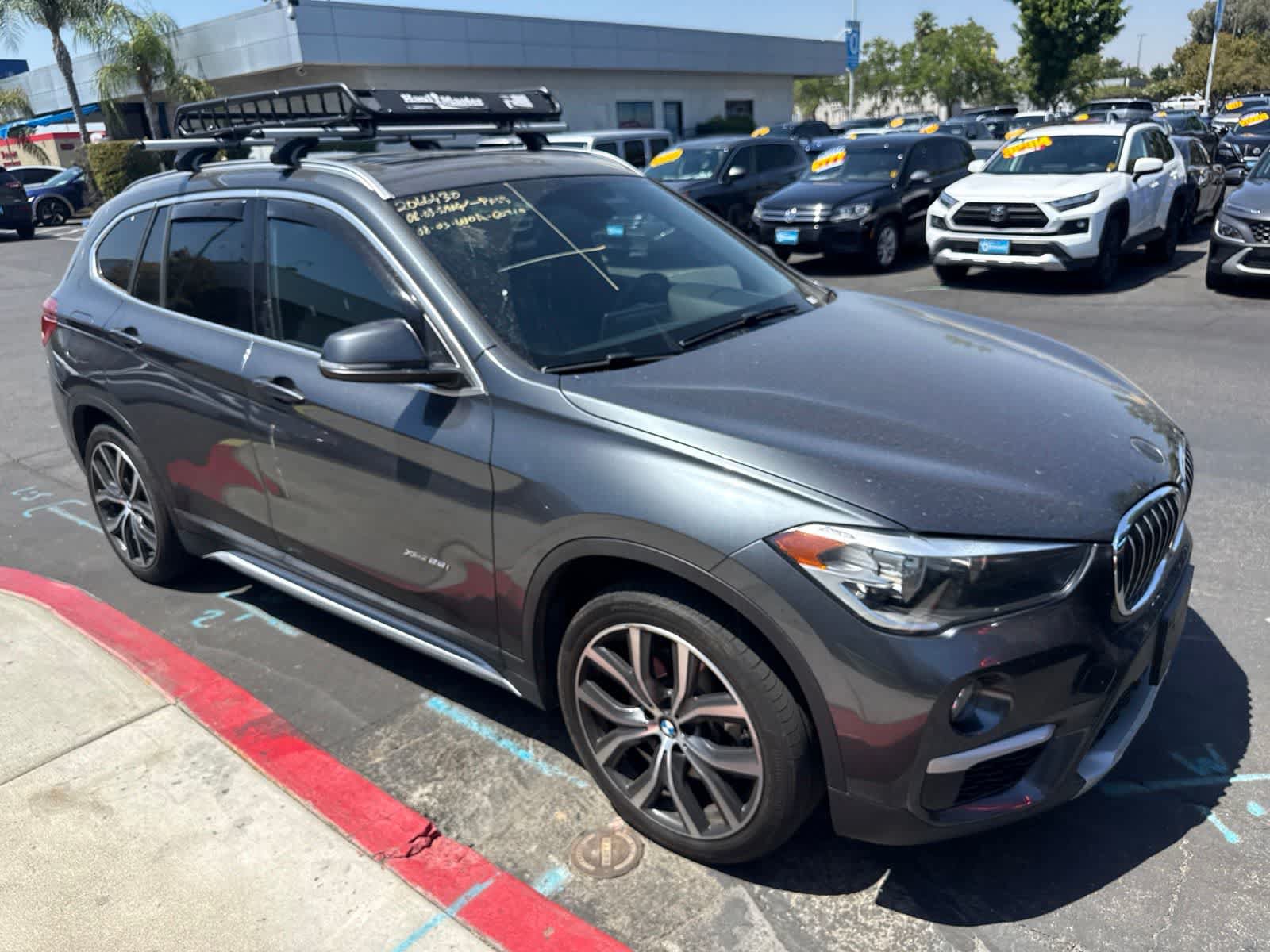 Used 2017 BMW X1 xDrive28i AWD/4WD image 3
