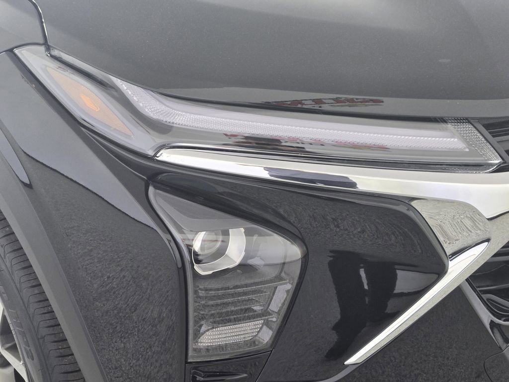 New 2026 Chevrolet Trax LT w/ Driver Confidence Package image 10