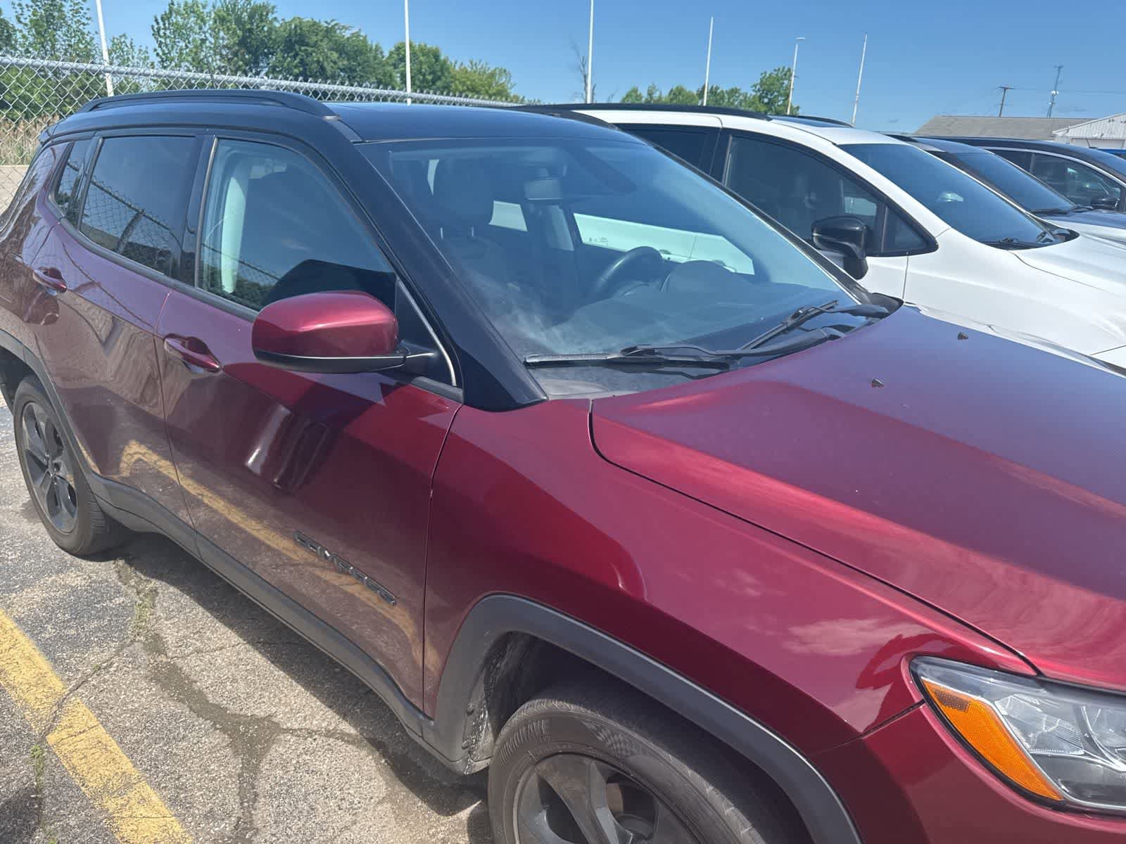 Used 2021 Jeep Compass Latitude w/ Sun and Sound Group AWD/4WD image 8