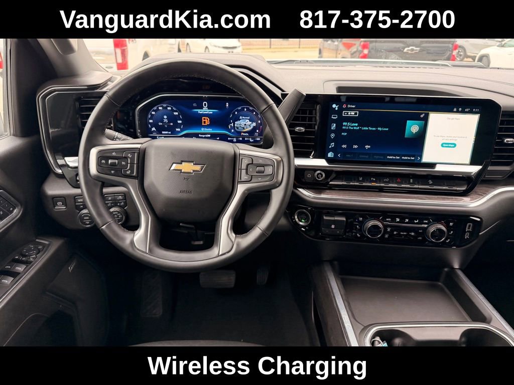 Used 2025 Chevrolet Silverado 2500 LTZ w/ LTZ Premium Package image 16