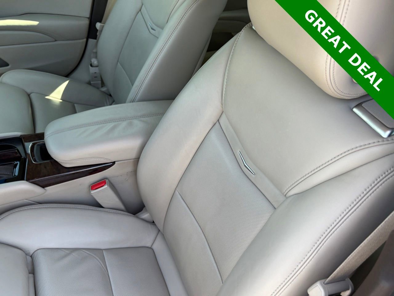 Used 2016 Cadillac XTS Premium image 32